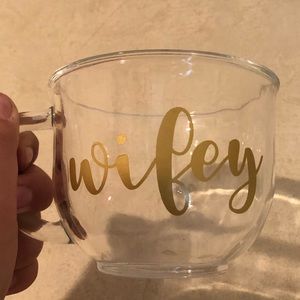 NWOT 💍 Clear Wifey Mug